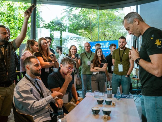 Latte art competition